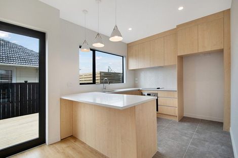 Photo of property in 7a Poto Street, Te Atatu South, Auckland, 0610