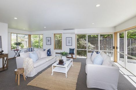 Photo of property in 2 Hurunui Street, Cracroft, Christchurch, 8025