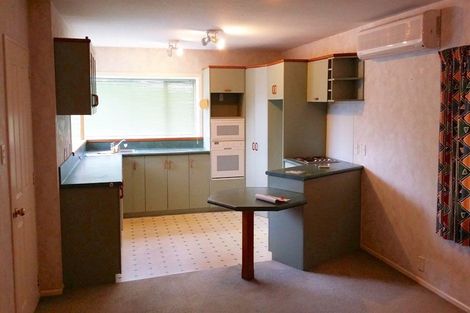 Photo of property in 2/209 Withells Road, Avonhead, Christchurch, 8042