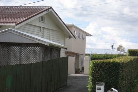 Photo of property in 95a Archibald Road, Kelston, Auckland, 0602