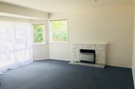 Photo of property in 83 Fairclough Road, Beach Haven, Auckland, 0626
