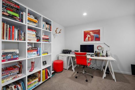 Photo of property in 11b Balmain Road, Birkenhead, Auckland, 0626