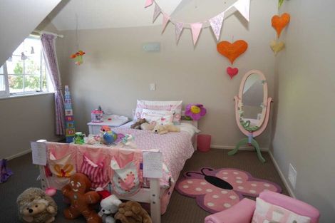 Photo of property in 34 Awanui Drive, Waikanae, 5036