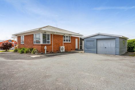 Photo of property in 379 Broadway, Stratford, 4332