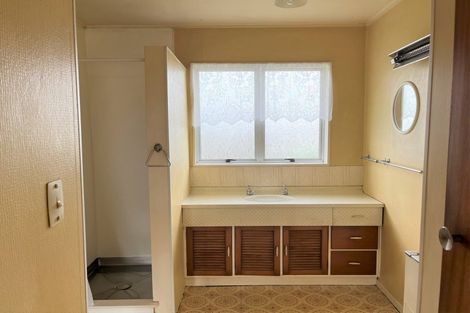 Photo of property in 16f Kent Street, Levin, 5510