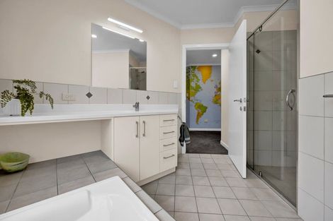 Photo of property in 318 Rugby Road, Tariki, Inglewood, 4388