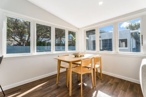 Photo of property in 38 Rua Street, Lyall Bay, Wellington, 6022