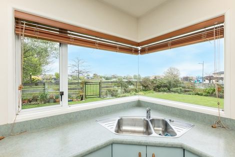 Photo of property in 12 Fairview Place, Havelock North, 4130