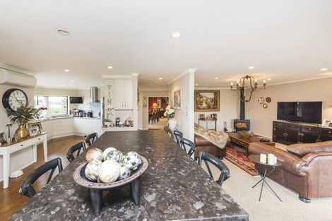 Photo of property in 11 Mckenzie Settlement Road, Kairanga, Palmerston North, 4475