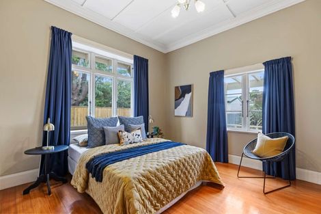 Photo of property in 92 Wood Street, Takaro, Palmerston North, 4410