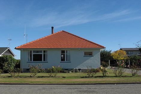 Photo of property in 24 Taylor Street, Geraldine, 7930