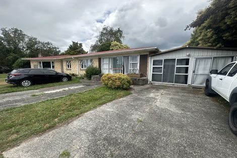 Photo of property in 1 Liston Crescent, Hillcrest, Hamilton, 3216