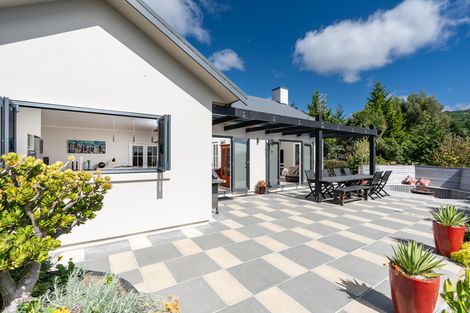 Photo of property in 138 Mckendry Road, Woodside, Outram, 9074