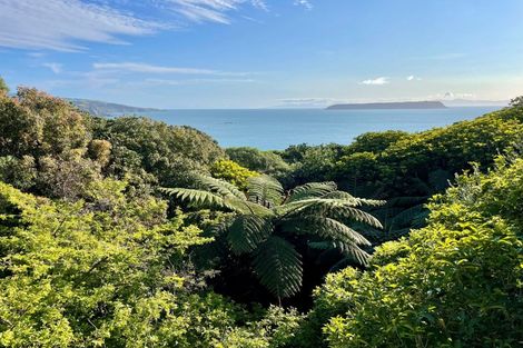 Photo of property in 114 Motuhara Road, Plimmerton, Porirua, 5026