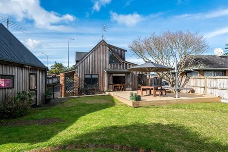 Photo of property in 810 Chapel Road, Shamrock Park, Auckland, 2016