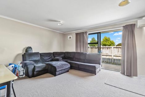 Photo of property in 9/102 Old Farm Road, Hamilton East, Hamilton, 3216