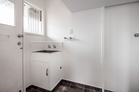 Photo of property in 1/205 Charles Street, Saint Leonards, Hastings, 4120