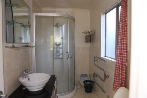 Photo of property in 14a Bacot Place, Howick, Auckland, 2014