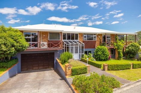 Photo of property in 12 Matai Place, Waikawa, Picton, 7220