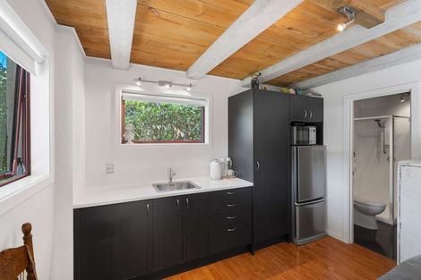 Photo of property in 37 Flinders Road, Heathcote Valley, Christchurch, 8022