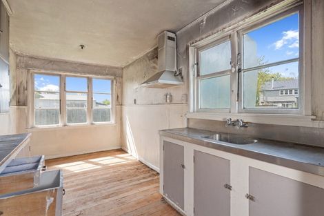 Photo of property in 100 Emmett Street, Shirley, Christchurch, 8013