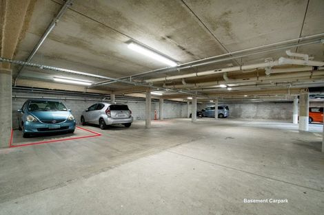 Photo of property in Westward Park Estate, 14e/30 Westward Ho, Glen Eden, Auckland, 0602