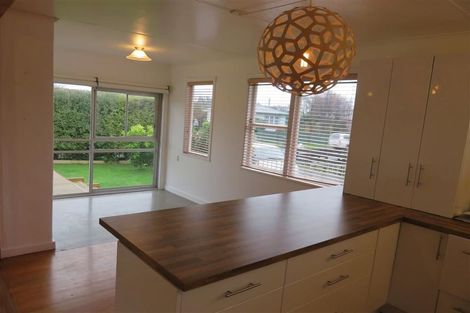 Photo of property in 8 Lipscombe Crescent, Havelock North, 4130