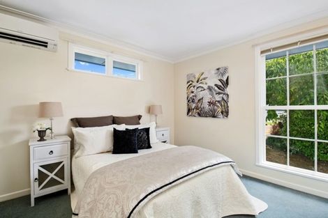 Photo of property in 3 Elizabeth Place, Mairangi Bay, Auckland, 0630