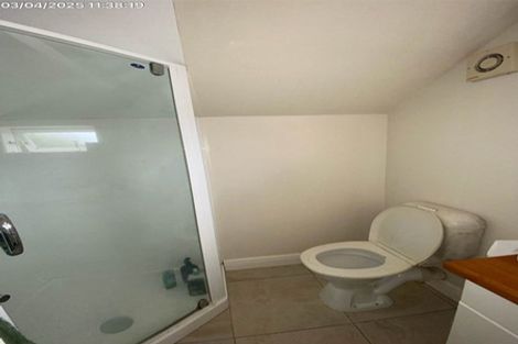 Photo of property in 7 Otahuri Crescent, Greenlane, Auckland, 1051