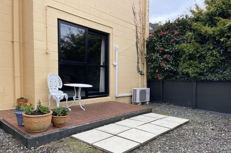 Photo of property in 35 Burma Road, Khandallah, Wellington, 6035