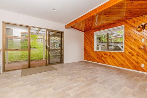 Photo of property in 68 Powrie Street, Glenfield, Auckland, 0629