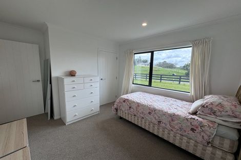 Photo of property in 61 Kimber Street, Halcombe, Feilding, 4779