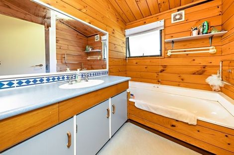 Photo of property in 13 Eterna Place, Clover Park, Auckland, 2019