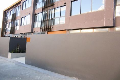 Photo of property in Vedado Apartments, 107/41 Hopper Street, Mount Cook, Wellington, 6011
