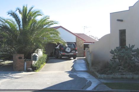 Photo of property in 15 Chesterfield Place, Rototuna, Hamilton, 3210