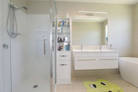 Photo of property in 7 Kamaka Street, Wharewaka, Taupo, 3330