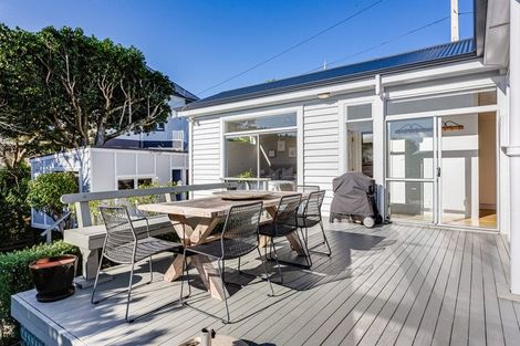 Photo of property in 43 Messines Road, Karori, Wellington, 6012