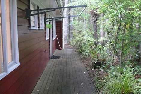 Photo of property in 17 Tawini Road, Titirangi, Auckland, 0604