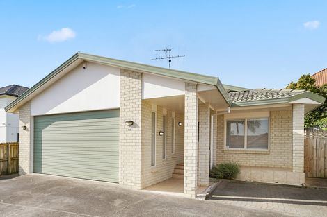 Photo of property in 1/28 Rochester Crescent, Somerville, Auckland, 2014