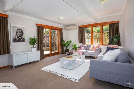 Photo of property in 1/49 Ranui Terrace, Tawa, Wellington, 5028