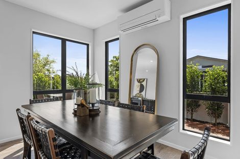 Photo of property in 12a Eric Price Avenue, Takapuna, Auckland, 0620