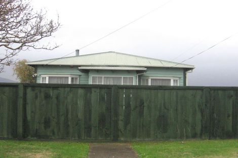 Photo of property in 11 Elizabeth Street, Moera, Lower Hutt, 5010