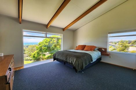 Photo of property in 12 Dowman Street, Urenui, 4375