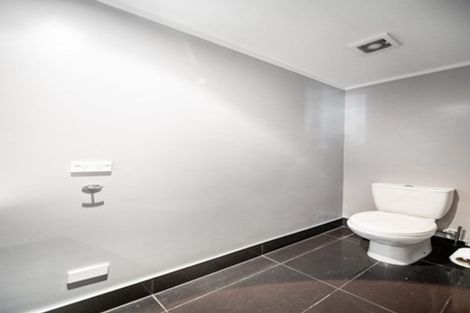 Photo of property in 79 Beach Road, Pahurehure, Papakura, 2113