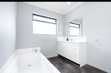 Photo of property in 241a Taradale Road, Pirimai, Napier, 4112