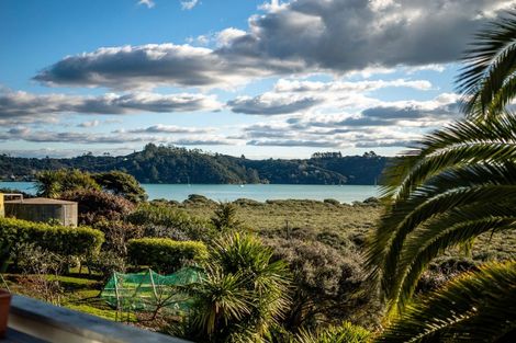 Photo of property in 3 Lichen Grove, Russell, 0272