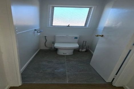 Photo of property in 21 Benton Place, Manurewa, Auckland, 2102