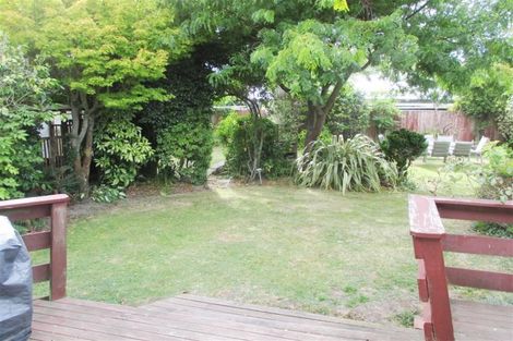 Photo of property in 5 Solway Avenue, Ilam, Christchurch, 8041