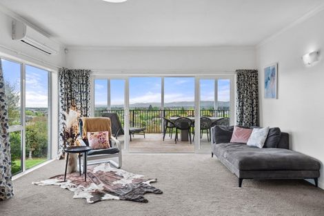 Photo of property in 4 Kauri Grove, Lansdowne, Masterton, 5810