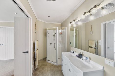 Photo of property in 263 Worthington Road, Wellsford, 0974